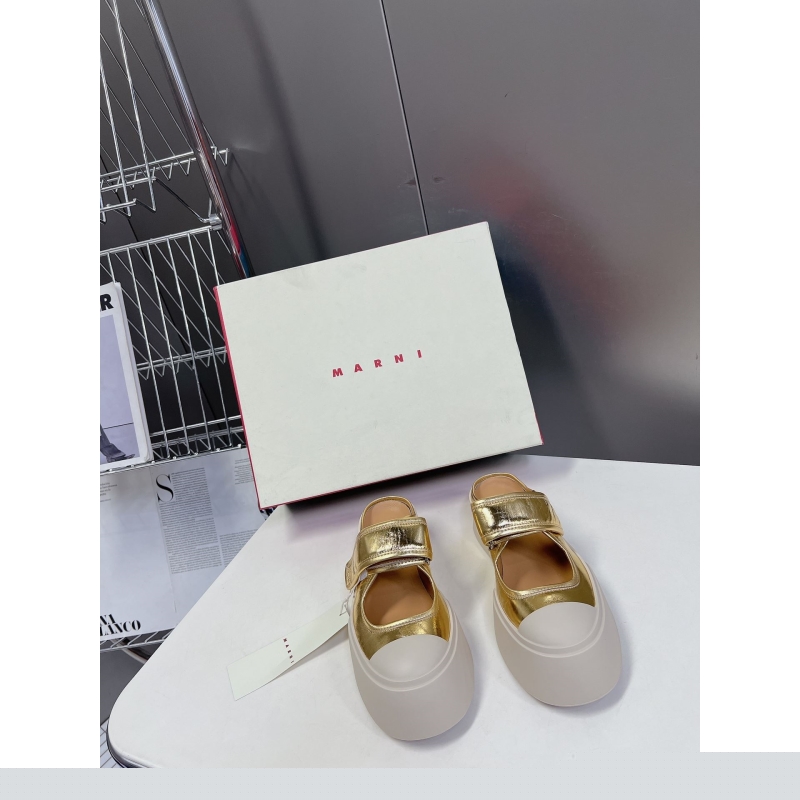 Other Slippers